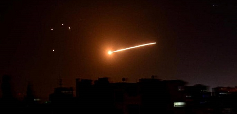 الدفاعات السورية تتصدى “لعدوان إسرائيلي” في سماء حمص