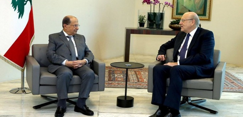 الرئيس اللبناني يبحث مع رئيس الوزراء المكلف تطورات تشكيل الحكومة الجديدة