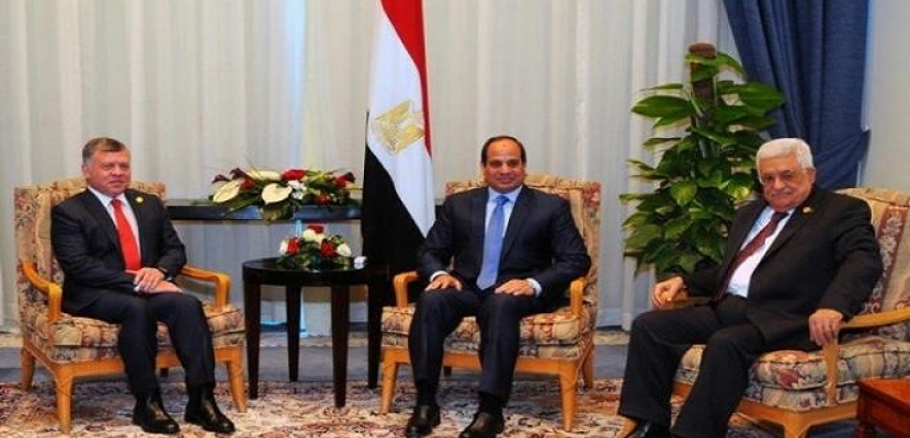 الرئاسة: القمة الثلاثية أكدت ثبات مواقف مصر والأردن من دعم دولة فلسطين