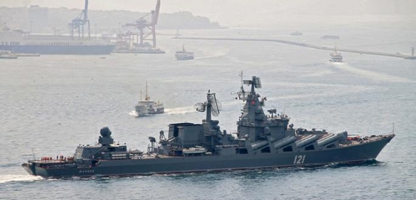 سفينة حربية روسية تتصدى لقراصنة قرب الساحل الإفريقي
