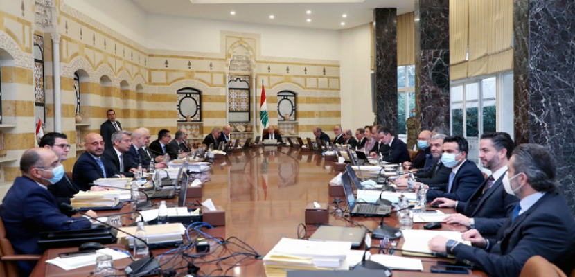 مجلس الوزراء اللبناني يعتمد سعر منصة صيرفة لاحتساب الدولار الجمركي وإعفاء الأغذية والأدوية