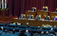 البرلمان الليبي يعلق جلسته للثلاثاء بعد فتح باب الترشح لرئاسة حكومة جديدة