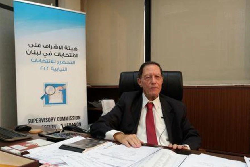 رئيس هيئة الإشراف على الانتخابات اللبنانية وتوقعات بانتهاكات وشراء للأصوات
