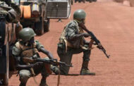 الجيش المالي يعلن التصدي لـ”هجوم إرهابي” على قاعدة عسكرية