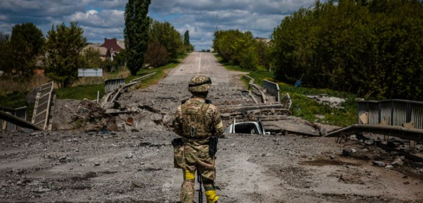 القوات الأوكرانية تستهدف جسر أنتونوفسكي بالصواريخ في منطقة خيرسون ..وروسيا تعلن القضاء على 150 عسكريا أوكرانيا في خاركوف