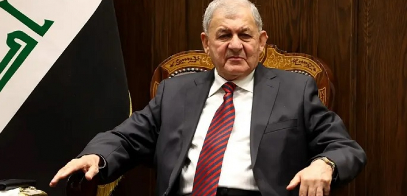 الرئيس العراقي يؤكد ضرورة استمرار الجهود لعودة النازحين إلى مناطقهم