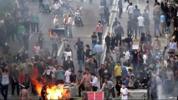 رفض إيراني لقرار الأمم المتحدة بفتح تحقيق دولى حول قمع الاحتجاجات