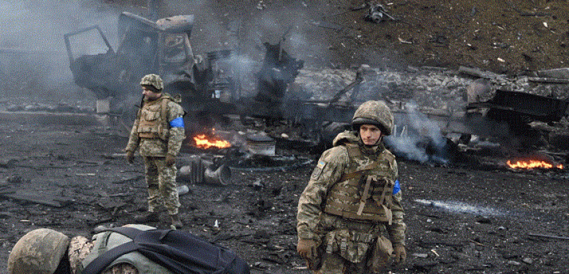 القوات الروسية “تطرد” القوات الأوكرانية من بلدات في دونيتسك .. وتدمير 4 مدرعات قتالية