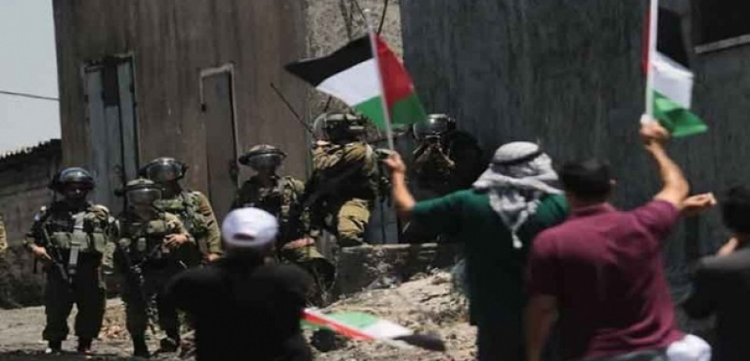 الاحتلال الإسرائيلي يقمع مسيرتين في نابلس بالضفة الغربية