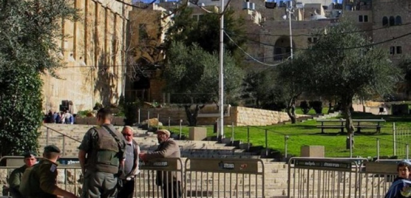 إسرائيل تواصل غلق الحرم الإبراهيمي وتغلق منطقة وسط الخليل لتأمين احتفالات عيد الفصح