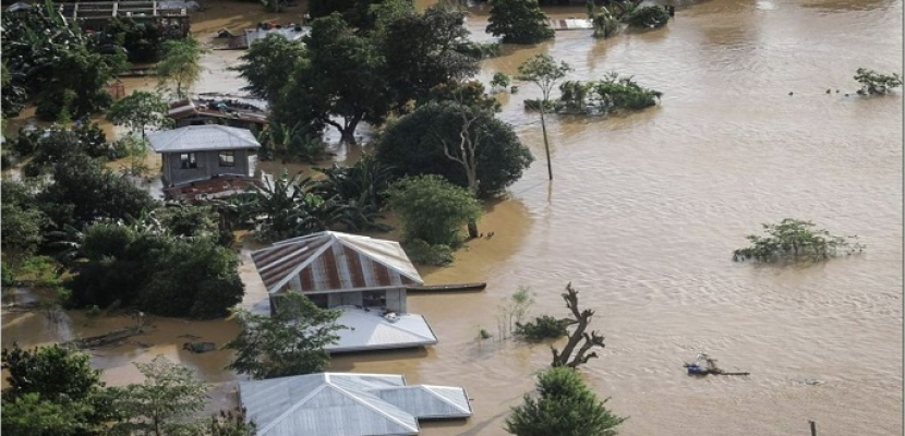 غرق 916 أسرة و225 منزلا بسبب الفيضانات فى أوكرانيا