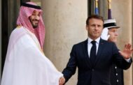 محمد بن سلمان يصل الإليزيه في زيارة رسمية ..  وماكرون في مقدمة مستقبليه