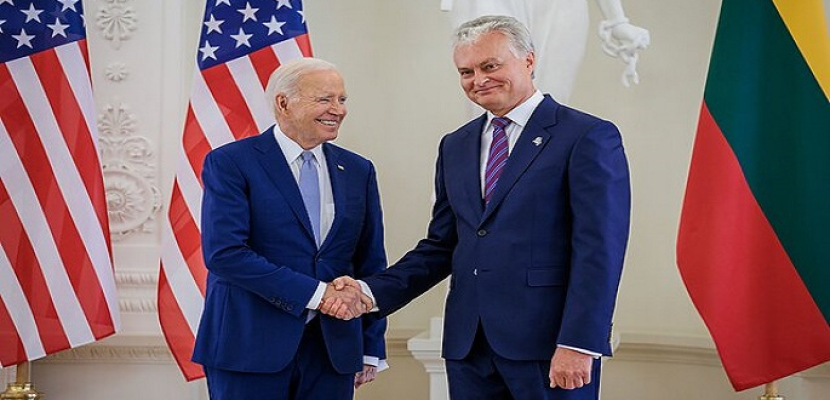 رئيسا أمريكا وليتوانيا يؤكدان التزامهما المشترك بدعم أوكرانيا