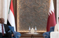 أمير قطر يدعو في لقاء مع البرهان بالدوحة إلى “انتهاج الحوار لتجاوز الخلافات”