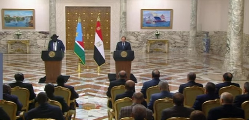 الرئيس السيسي يؤكد دعم مصر الكامل لجهود الرئيس سيلفا كير وجميع الأطراف من أجل تحقيق السلام في جنوب السودان