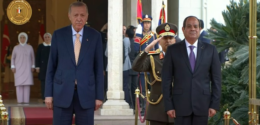 بالفيديو .. مراسم استقبال رسمية للرئيس التركي بقصر الإتحادية