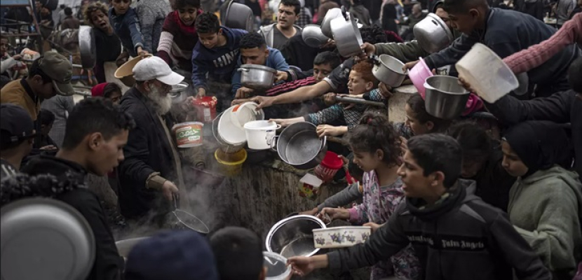 الأمم المتحدة تحذر : ربع سكان غزة على بعد خطوة واحدة من المجاعة