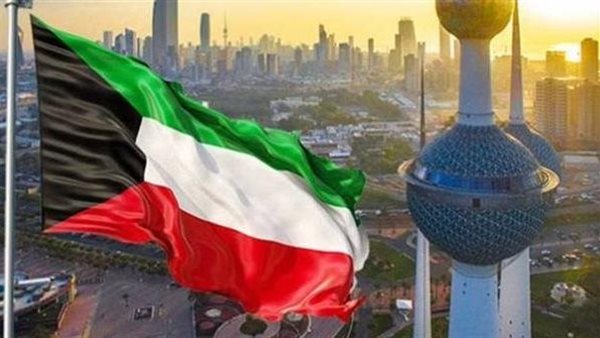 الكويت تحاكم 3 نواب سابقين بتهم المساس بصلاحيات الأمير