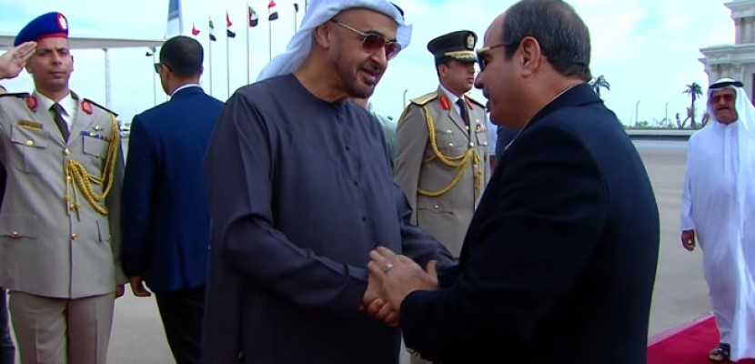 الرئيس السيسي يودع الشيخ محمد بن زايد في ختام زيارته لمصر