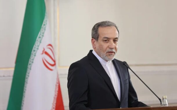 عراقجى: طهران مستعدة للحرب وأيضا للحوار