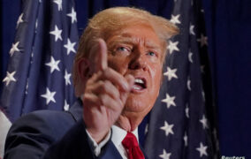 ترامب يصف مراسلة بـ”الخنزيرة” ويتراجع عن موقفه بشأن نشر وثائق إبستين