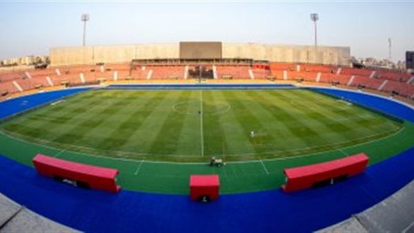 نقل مباراة الأهلي وبيراميدز إلى استاد السلام بسبب صيانة استاد القاهرة