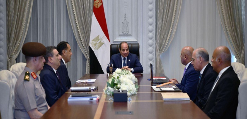 الرئيس السيسى يوجه بجذب الاستثمارات وتعزيز الشراكات فى الصناعة والنقل