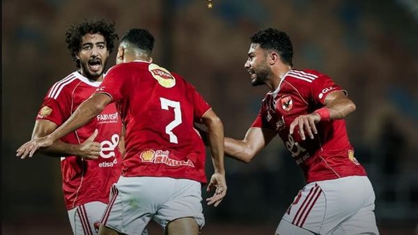 قائمة الأهلي لمواجهة حرس الحدود.. عودة عبد القادر