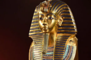 غلق قاعة توت عنخ آمون استعدادا لنقل المقتنيات للمتحف المصرى الكبير