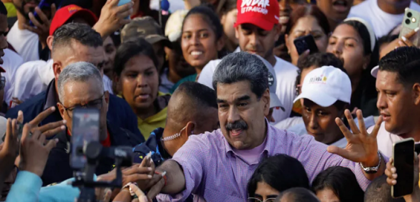 واشنطن تدرج عصابة على قائمة الإرهاب وتقول إن مادورو “زعيمها”
