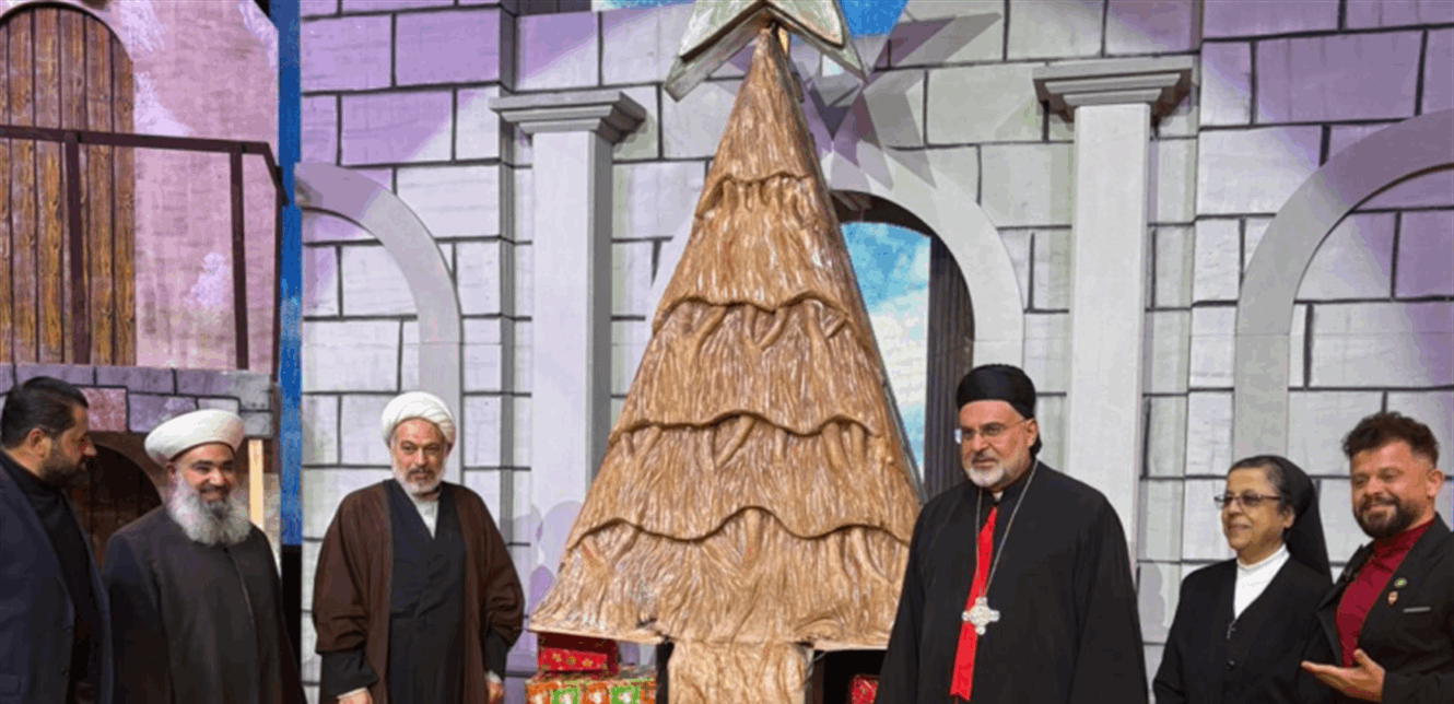 “الرسالة الكندية ”  تنقل اجواء الفرح والزينه في عيد الميلاد من لبنان