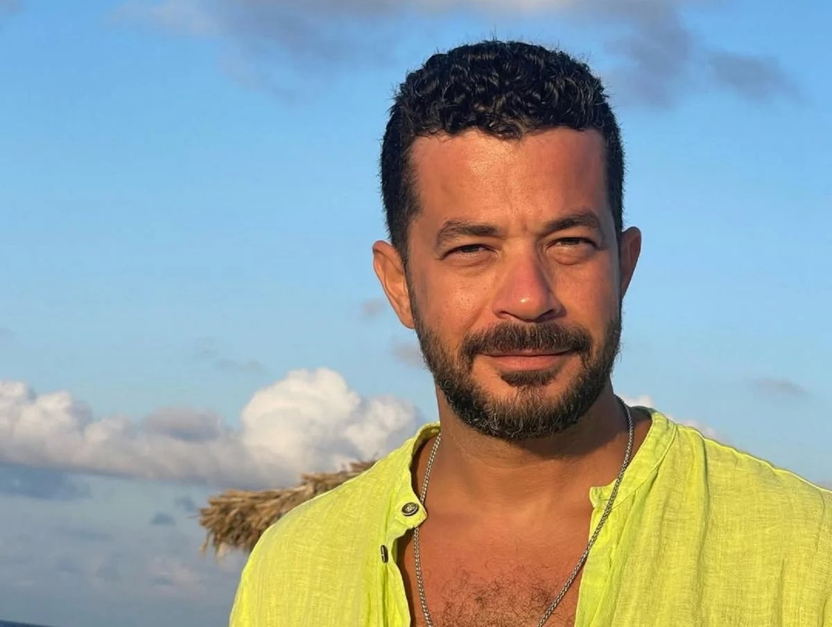 شريف سلامة يكشف كيف استعدّ لدور الطاهي في مسلسله مع نيللي كريم