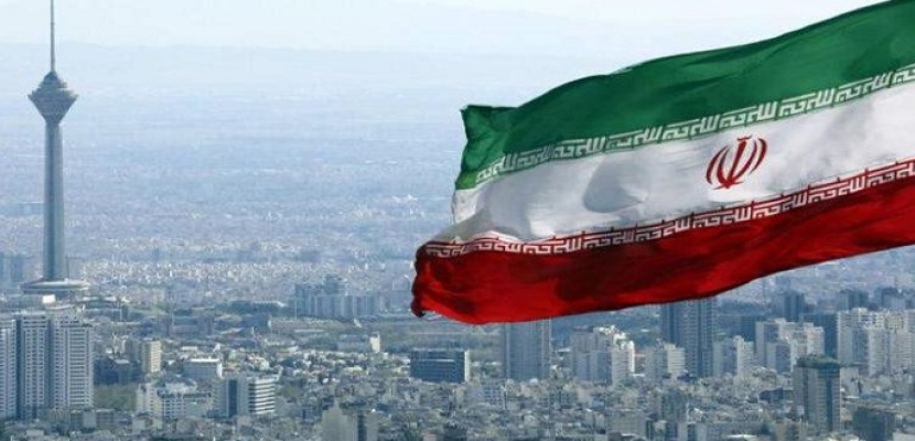 وكالة “تسنيم” الإيرانية: مسيرات الجيش الإيرانى تدك أهدافا مهمة لأمريكا و إسرائيل خلال الساعات الماضية