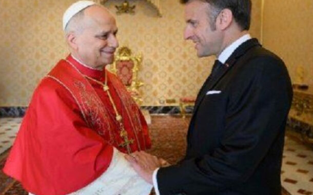 الرئيس الفرنسى يلتقى بابا الفاتيكان وأزمة الشرق الأوسط تتصدر المناقشات