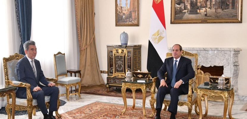 الرئيس السيسى يستقبل رئيس جامعة هيروشيما اليابانية ويؤكد حرص مصر على التوسع فى التعاون مع اليابان فى المجالات التعليمية