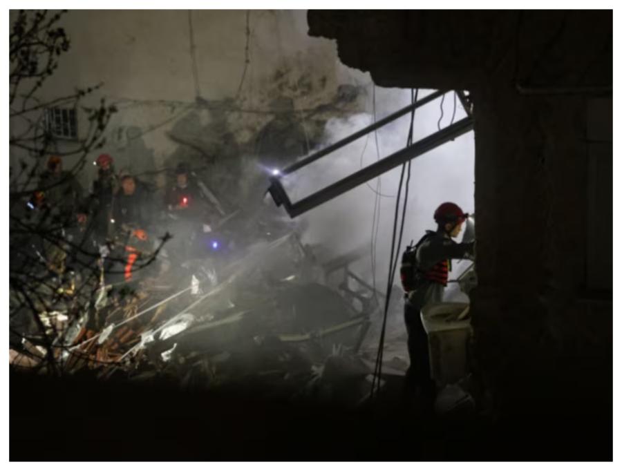 إيران ترفض وقف إطلاق النار مع قرب انتهاء مهلة ترامب