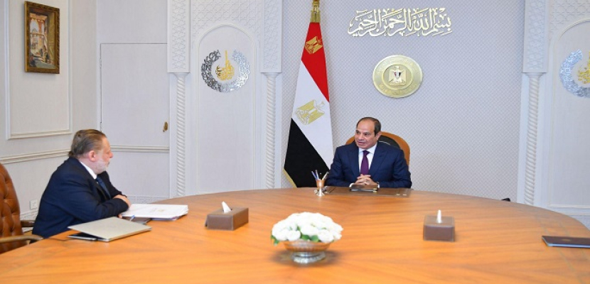 خلال استقباله محافظ البنك المركزى .. الرئيس السيسى يوجه بتسريع مسار الاستدامة المالية وتعزيز الانضباط المالى