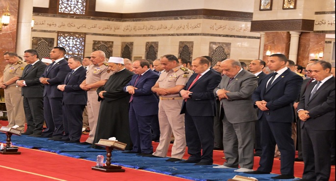 الرئيس السيسى يؤدى صلاة عيد الأضحى المبارك بمسجد الرحمن الرحيم بالعاصمة الجديدة