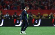 الأهلى يعلن رسميا رحيل مدربه توروب وجهازه المعاون بالتراضى