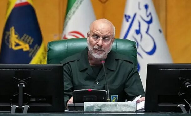 إيران تحذّر من “مأزق لا نهاية له” بعد تهديد ترامب بقصفها