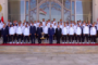 الرئيس السيسى يمنح المنتخب الوطنى كأس الفخر والاعتزاز وأوسمة تكريمية
