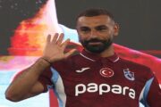 محمد صلاح يبدأ رحلة المجد الأوروبى مع طرابزون سبور أمام فيرينكفاروسى