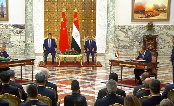 بيان مشترك بين جمهورية مصر العربية وجمهورية الصين الشعبية حول مواصلة تعميق علاقات الشراكة الاستراتيجية الشاملة المصرية الصينية