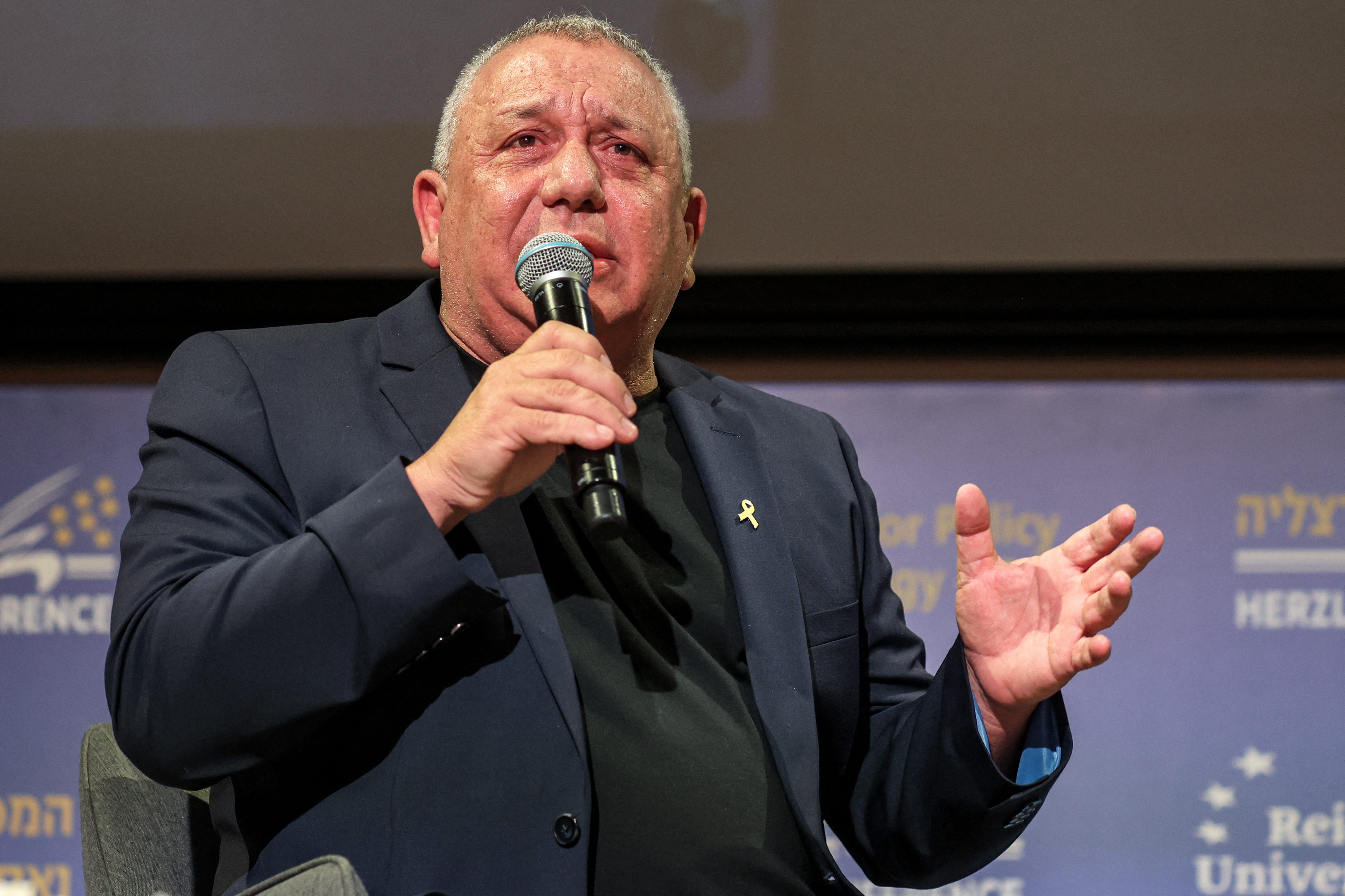 جنرال في مواجهة الزعيم… آيزينكوت يطرح نفسه بديلاً متشدداً لنتنياهو